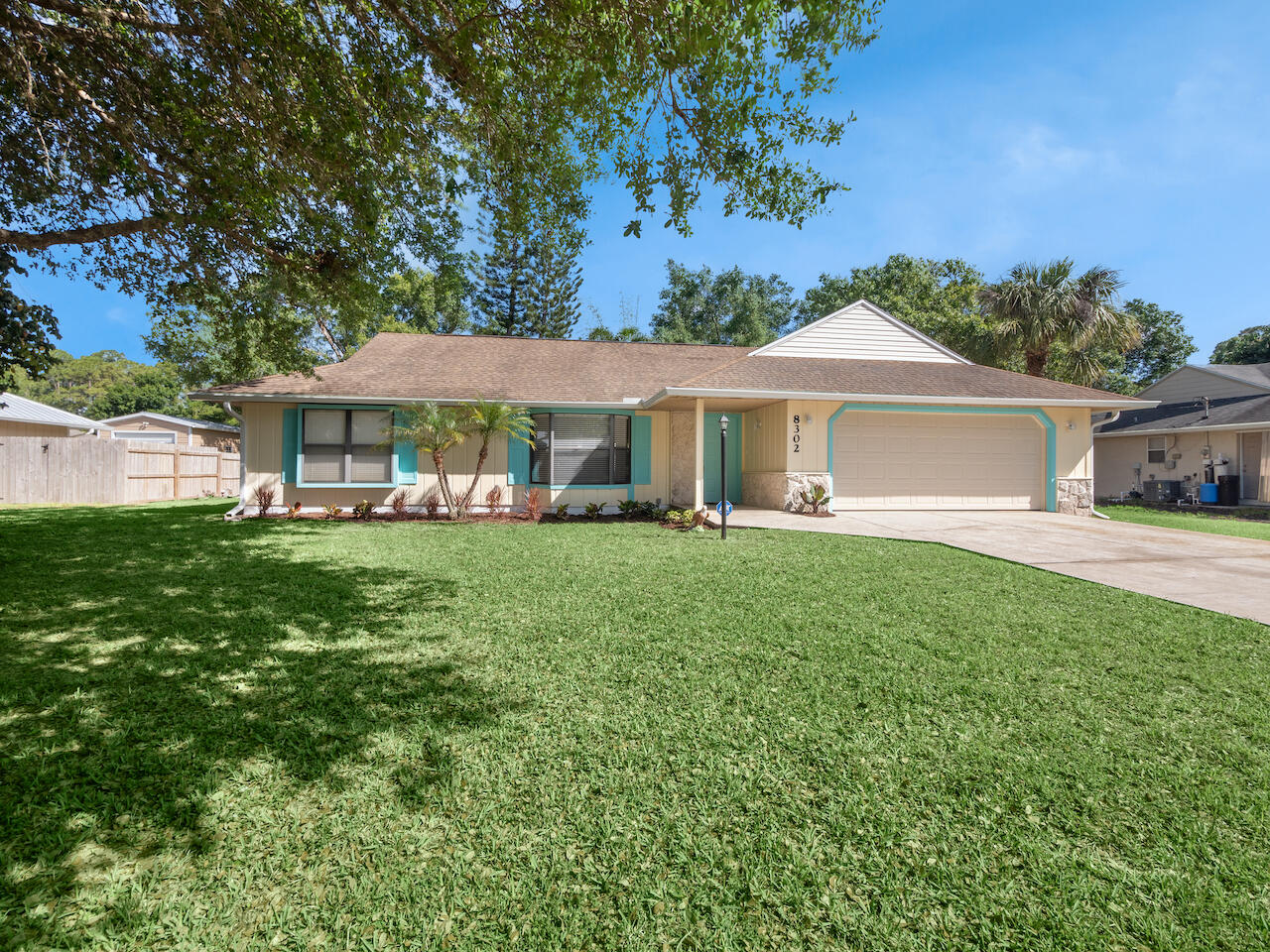 8302 Bayard Road Fort Pierce, FL 34951 - Photo 4 of 17 Front Exterior