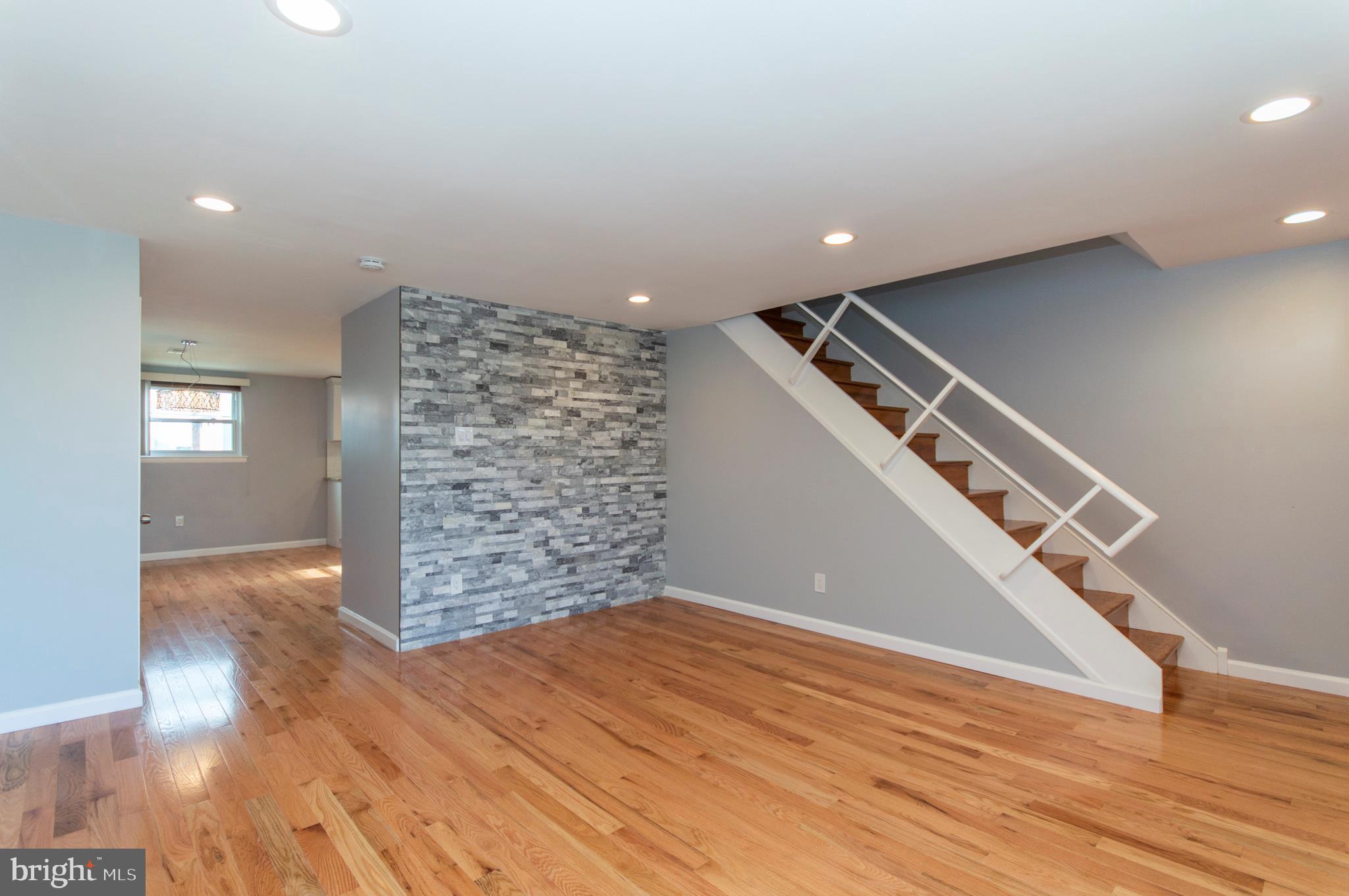 3450 Holyoke Road Philadelphia, PA 19114 - Photo 3 of 17 Gallery Image 3