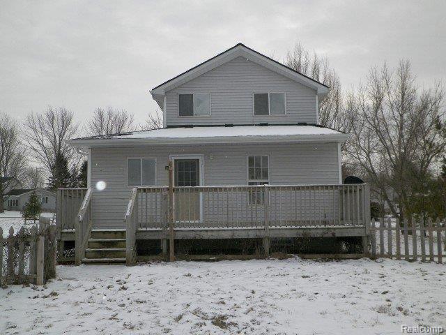 388 Davis Lake Road Lapeer, MI 48446 - Photo 20 of 21 262-181391 - Rear (2).JPG
