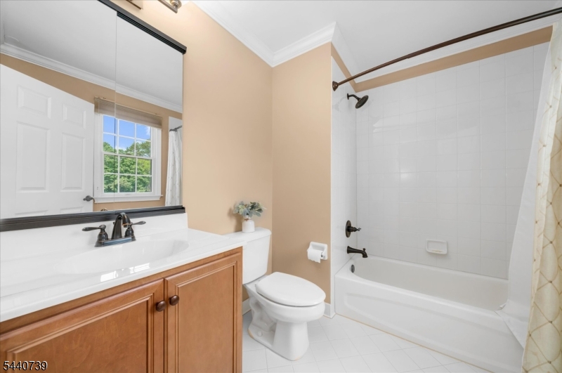 61 Perryville Road Pittstown, NJ 08867 - Photo 32 of 48