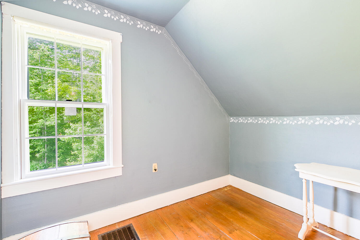 110 Robinson Road Waldoboro, ME 04572 - Photo 38 of 51 F3E1F440-FBD9-4E4D-8B25-B27BC29B8139