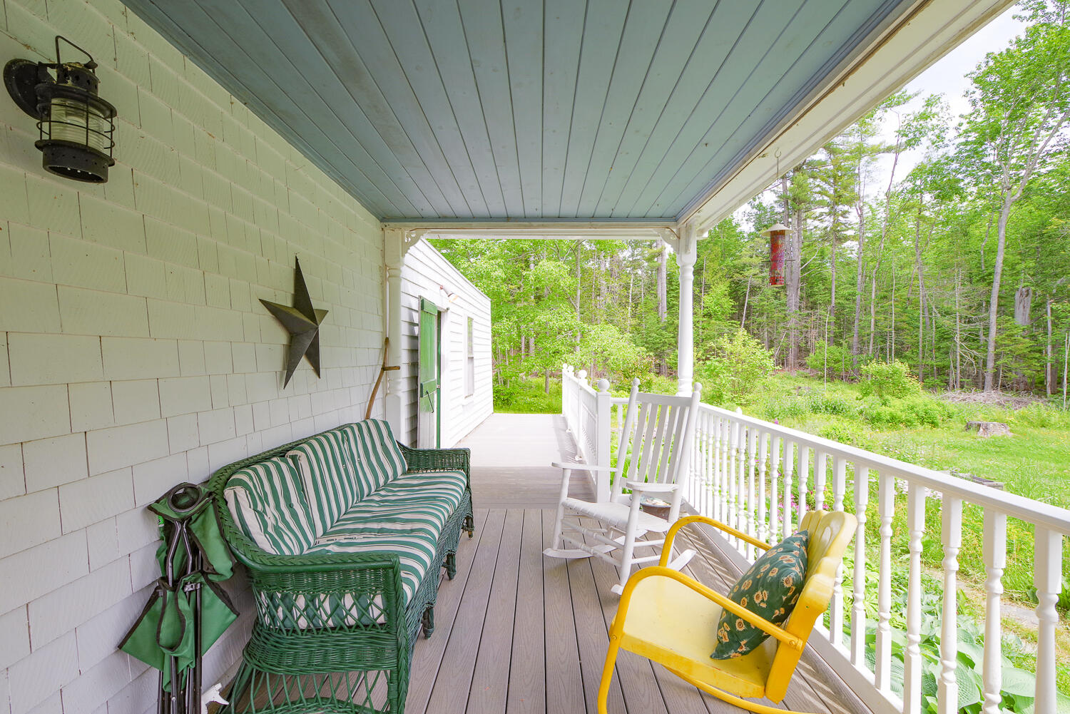 110 Robinson Road Waldoboro, ME 04572 - Photo 10 of 51 428EAB92-69BE-4973-9BB9-F5226A215388