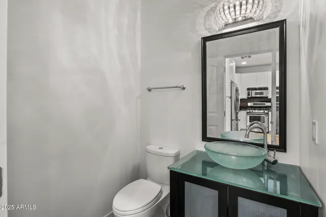 $725,000 | 36 West Foothill Drive, Phoenix, AZ 85021