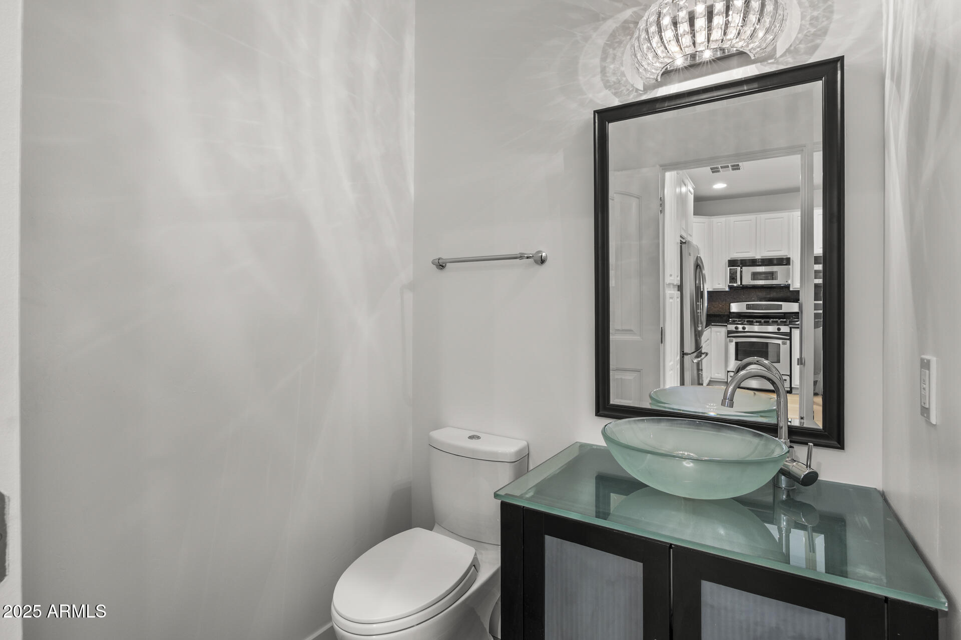 36 West Foothill Drive Phoenix, AZ 85021 - Photo 13 of 38 1-41