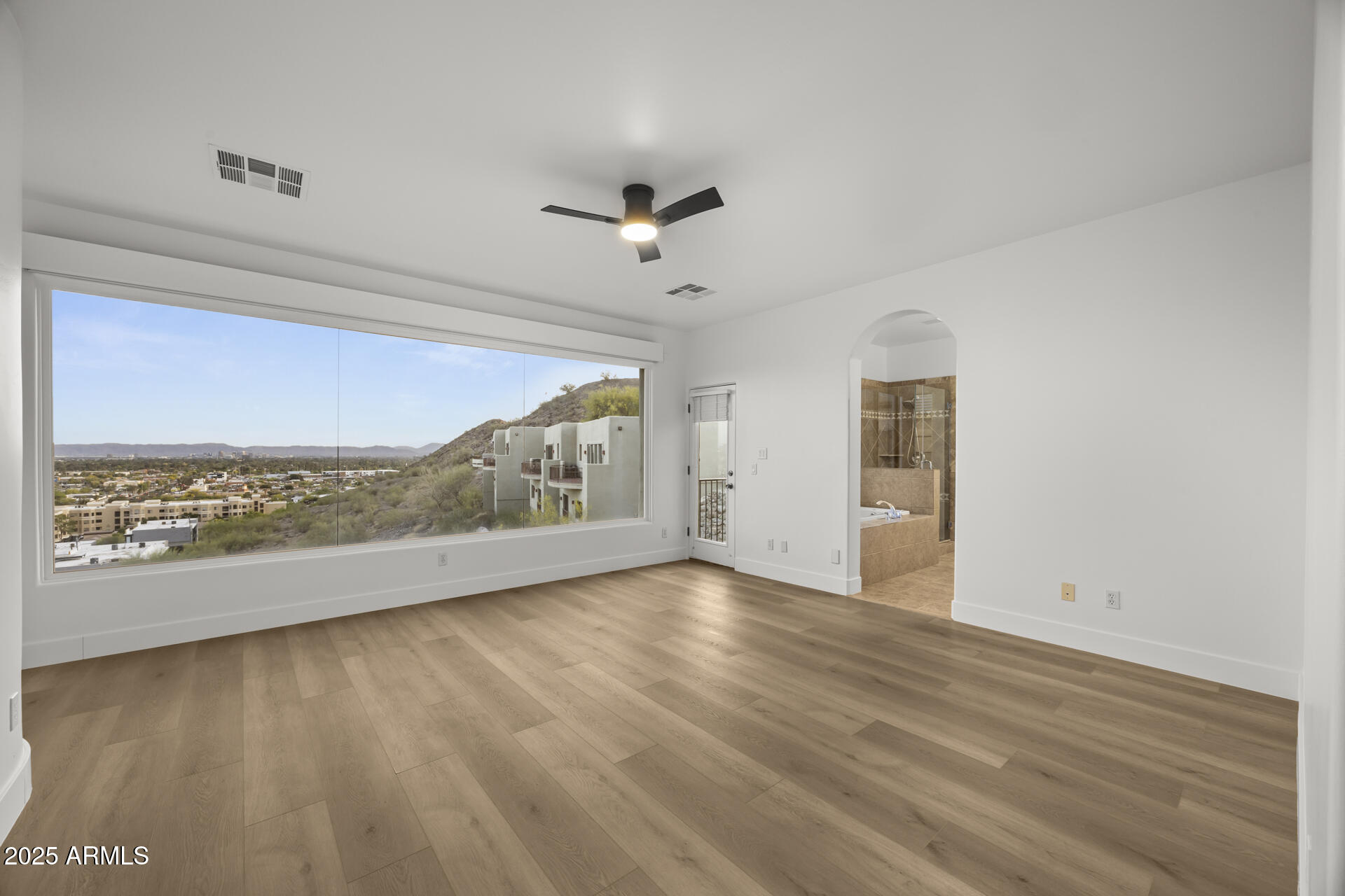 36 West Foothill Drive Phoenix, AZ 85021 - Photo 17 of 38 1-50