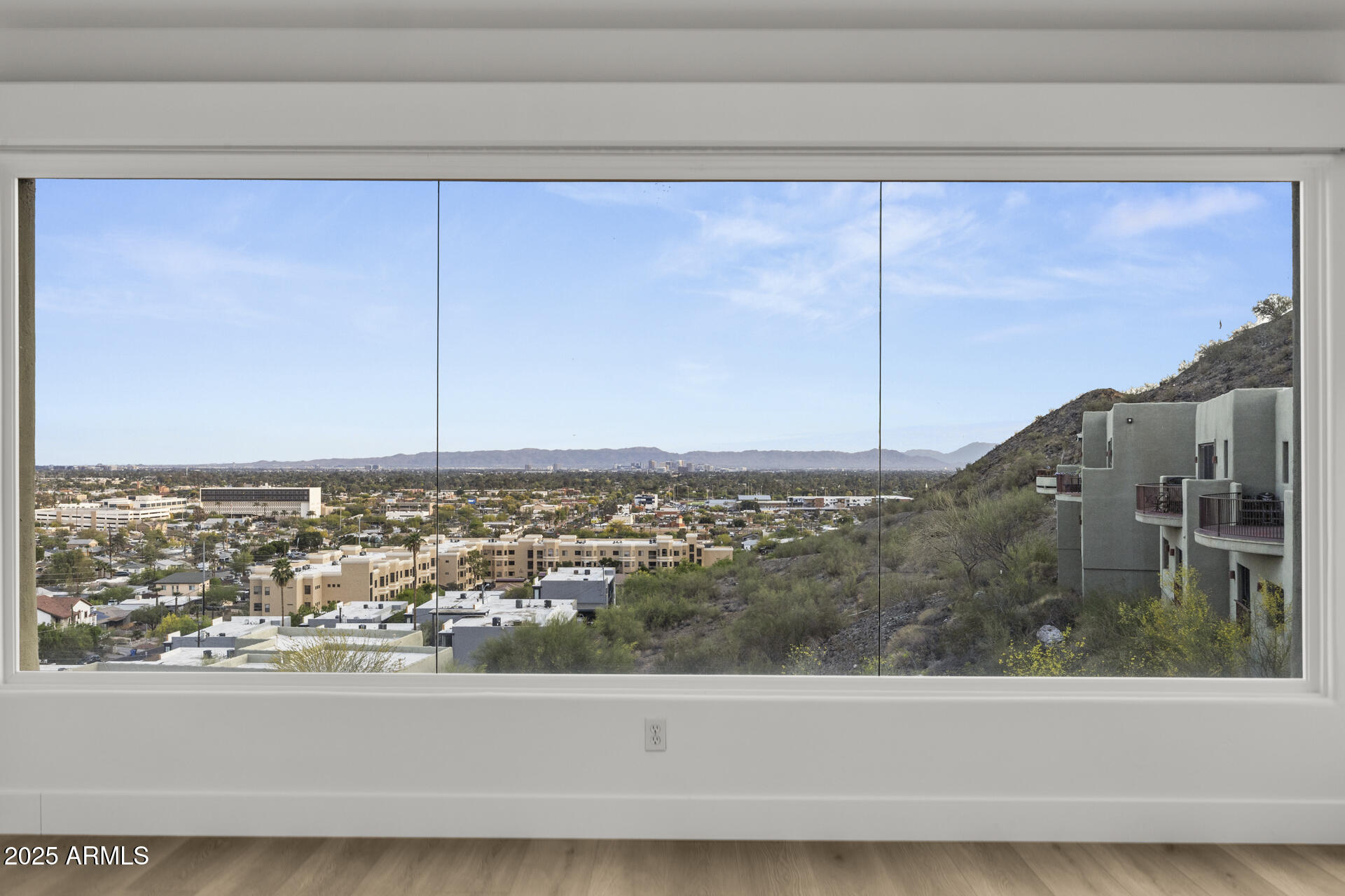 36 West Foothill Drive Phoenix, AZ 85021 - Photo 20 of 38 1-51