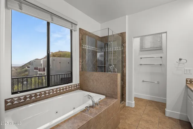 $725,000 | 36 West Foothill Drive, Phoenix, AZ 85021