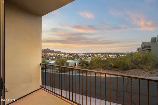 $725,000 | 36 West Foothill Drive, Phoenix, AZ 85021