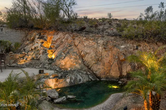 $725,000 | 36 West Foothill Drive, Phoenix, AZ 85021