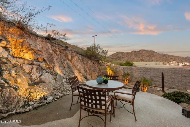 $725,000 | 36 West Foothill Drive, Phoenix, AZ 85021