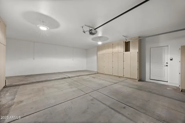 $725,000 | 36 West Foothill Drive, Phoenix, AZ 85021