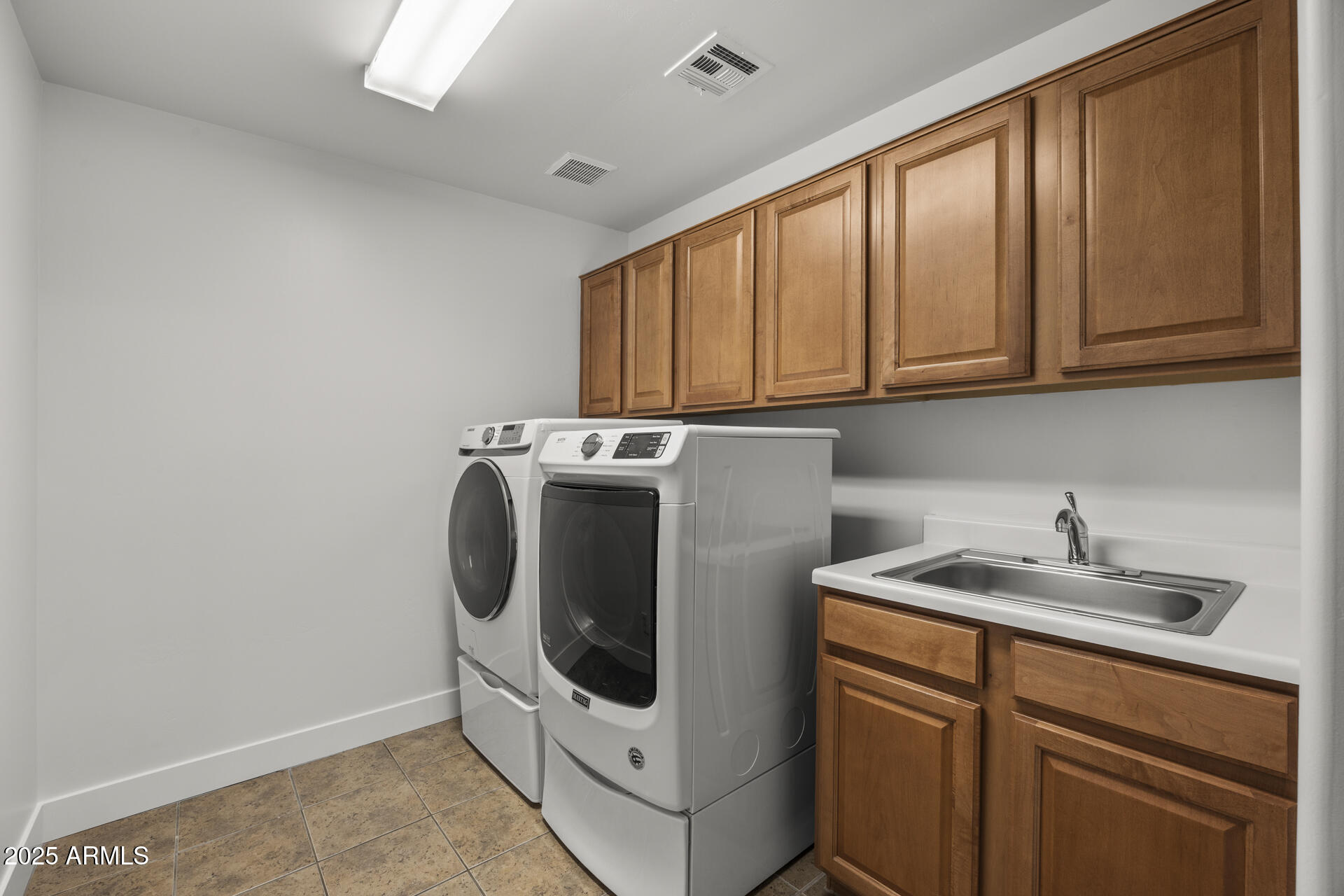 36 West Foothill Drive Phoenix, AZ 85021 - Photo 35 of 38 1-21