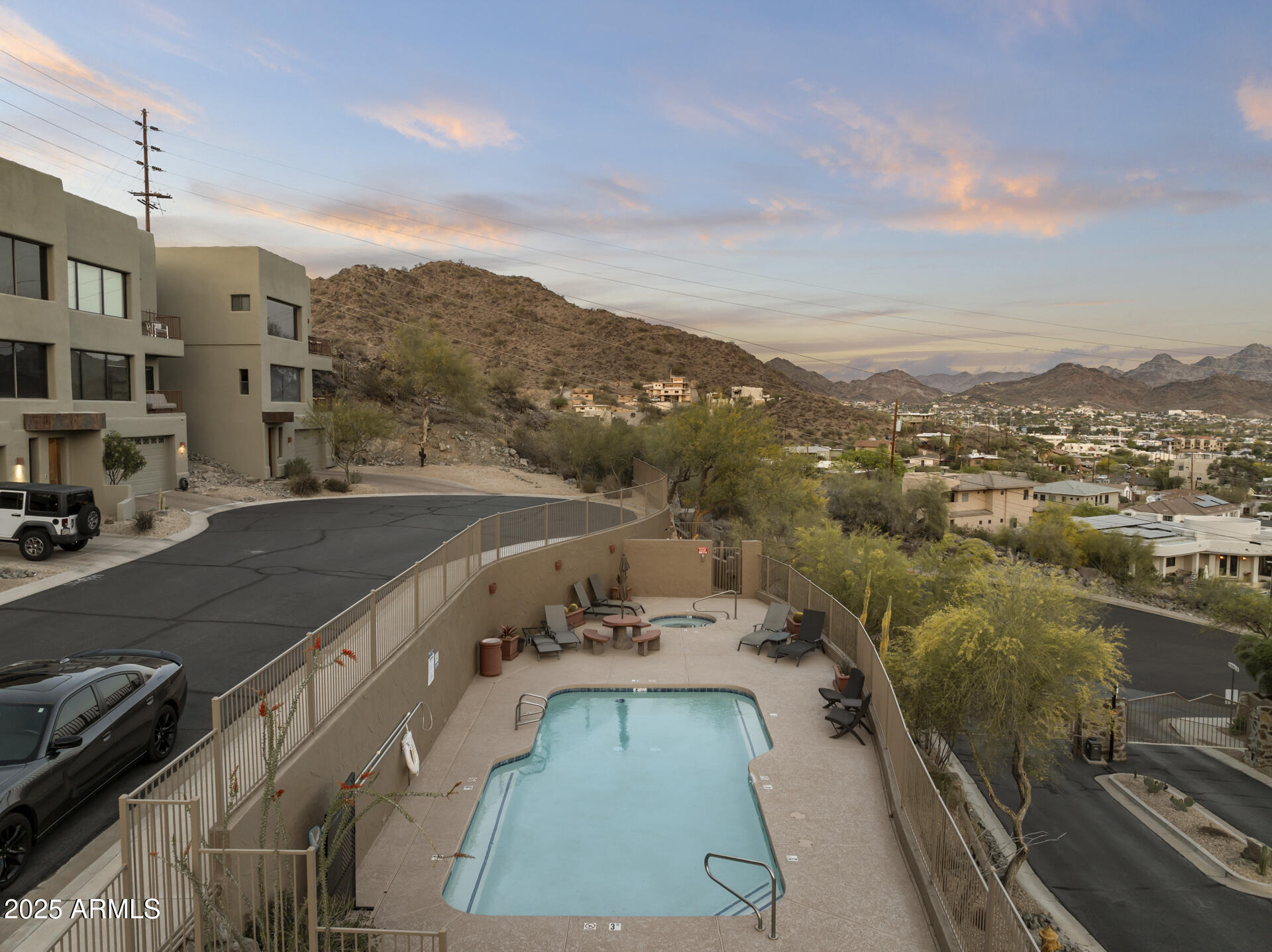 36 West Foothill Drive Phoenix, AZ 85021 - Photo 36 of 38 1-2