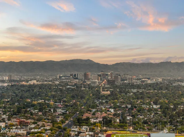 $725,000 | 36 West Foothill Drive, Phoenix, AZ 85021