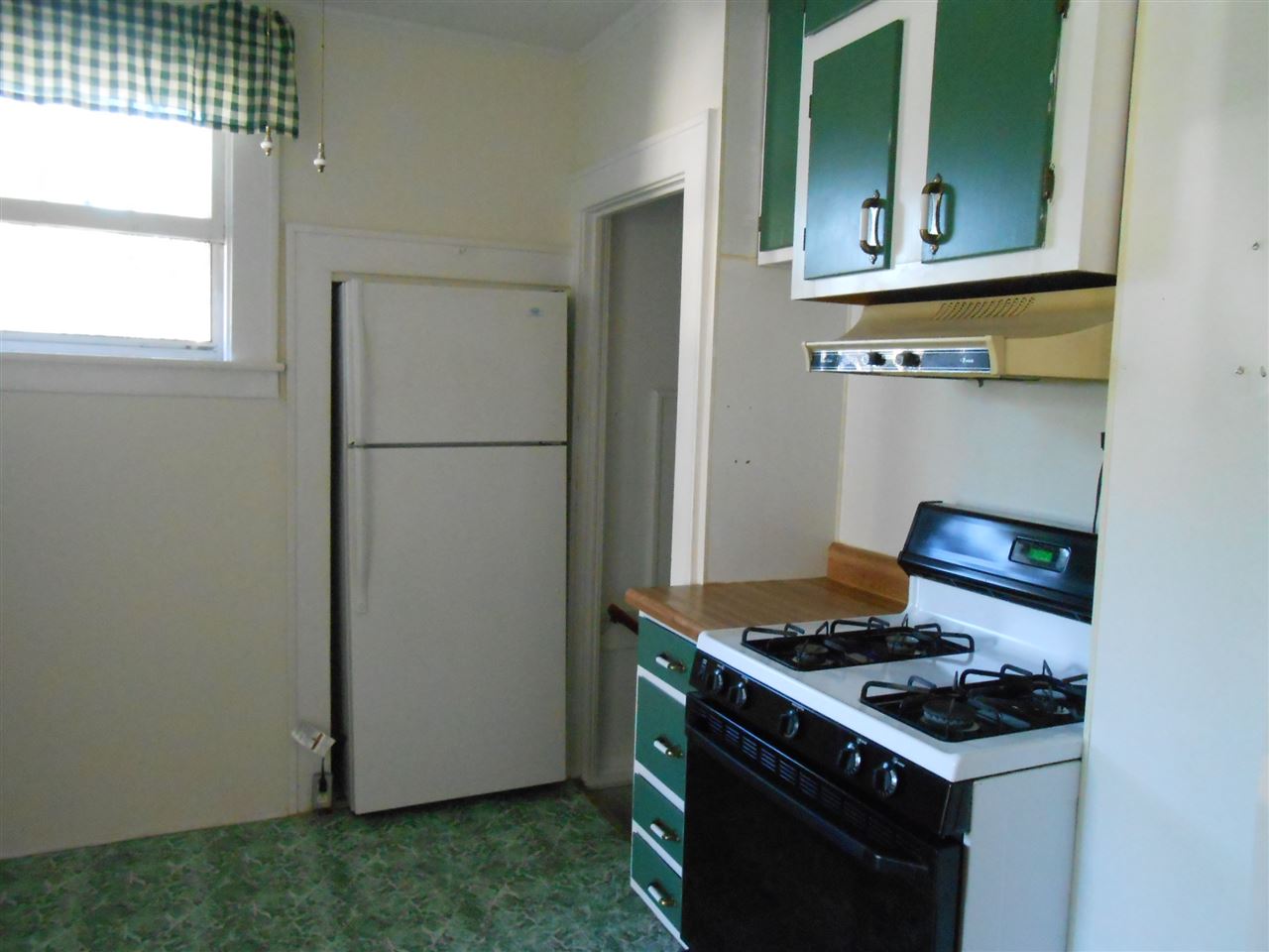 6602 Old Trail Road Fort Wayne, IN 46809 - Photo 4 of 9