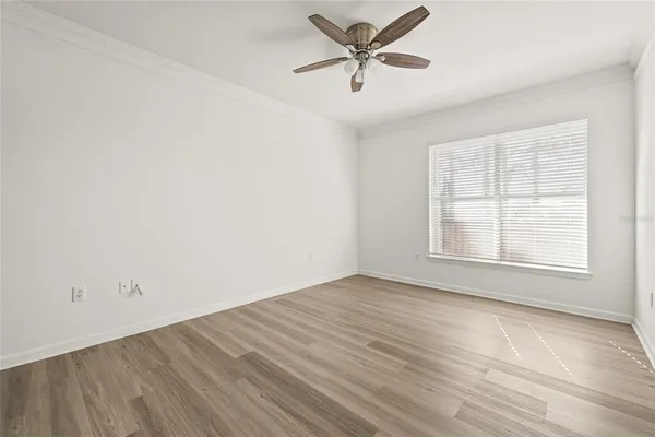 $2,000 | 18006 Villa Creek Drive, Tampa, FL 33647