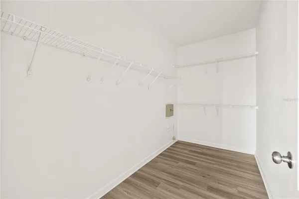 $2,000 | 18006 Villa Creek Drive, Tampa, FL 33647