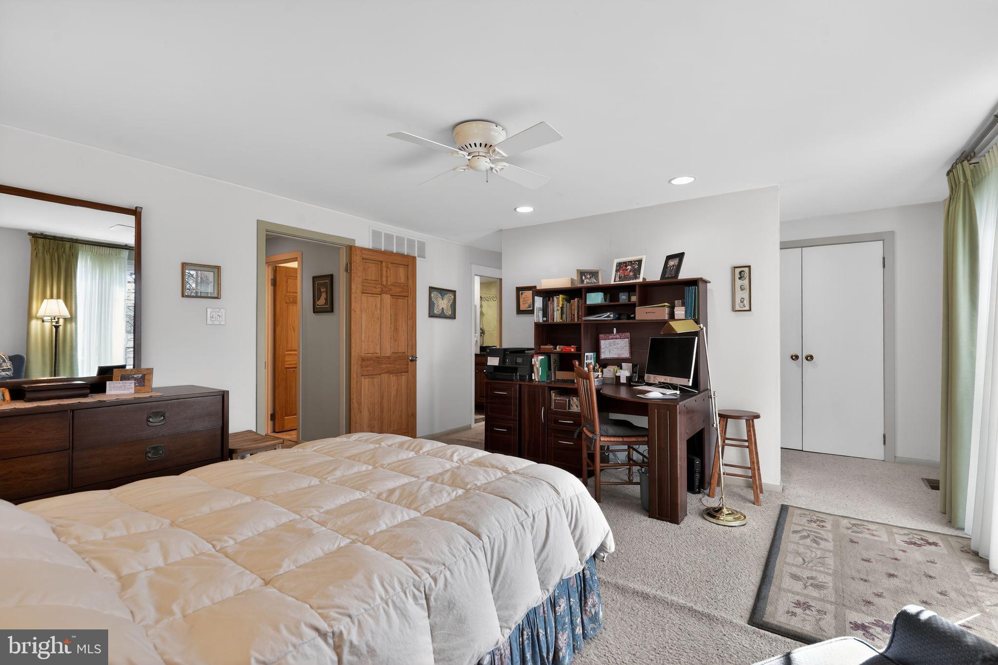 8 South Close Moorestown, NJ 08057 - Photo 18 of 34