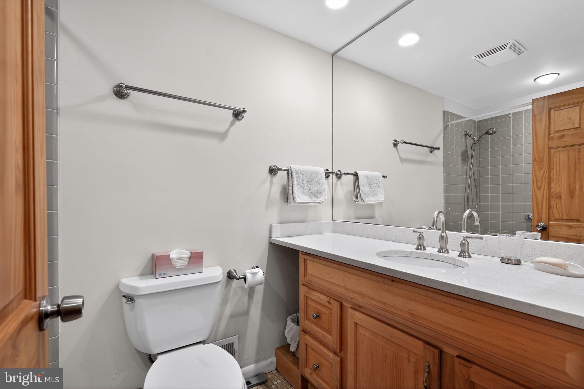 8 South Close Moorestown, NJ 08057 - Photo 27 of 34