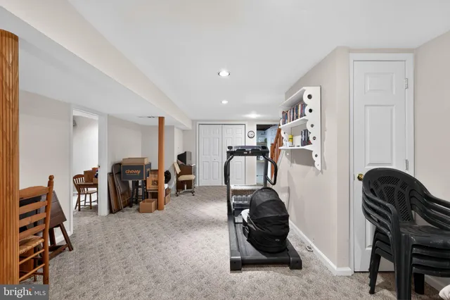 $420,000 | 8 South Close, Moorestown, NJ 08057