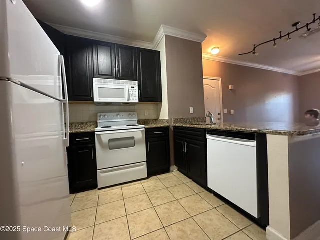 $1,400 | 6440 Borasco Drive, Unit 2502, Melbourne, FL 32940