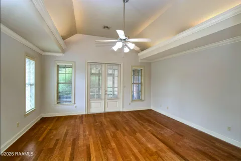 $550,000 | 117 Hundred Oaks Drive, Youngsville, LA 70592