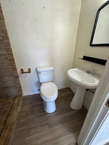 $2,100 | 190 North St Felix Street, Stephenville, TX 76401