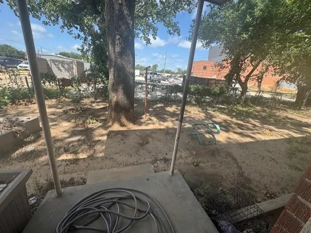 $2,100 | 190 North St Felix Street, Stephenville, TX 76401