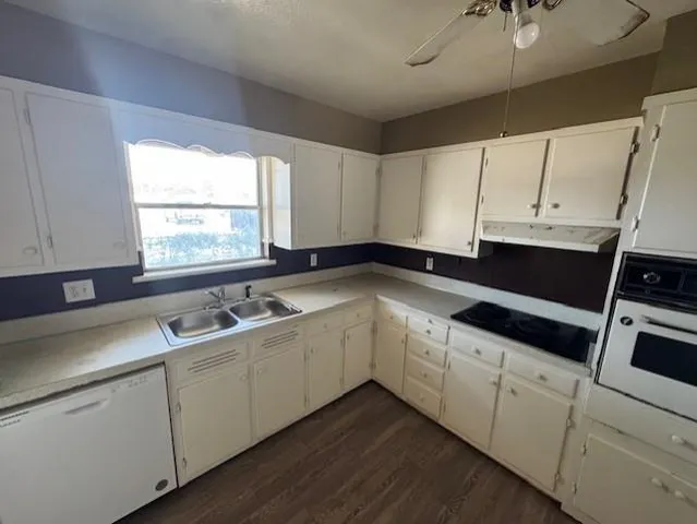 $2,100 | 190 North St Felix Street, Stephenville, TX 76401