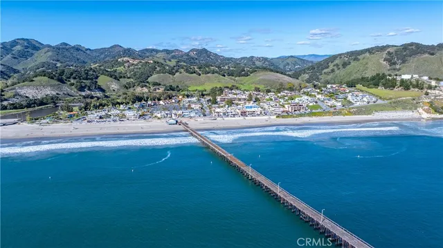 a view of a yard from a balcony