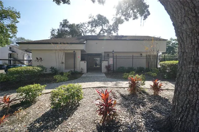 $1,675 | 5154 Puritan Circle, Unit 1222, Tampa, FL 33617