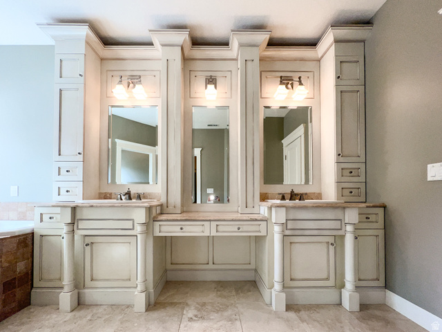 434 Cardon Ridge Drive Smithfield, UT 84335 - Photo 23 of 59 Bathroom with a bath and vanity