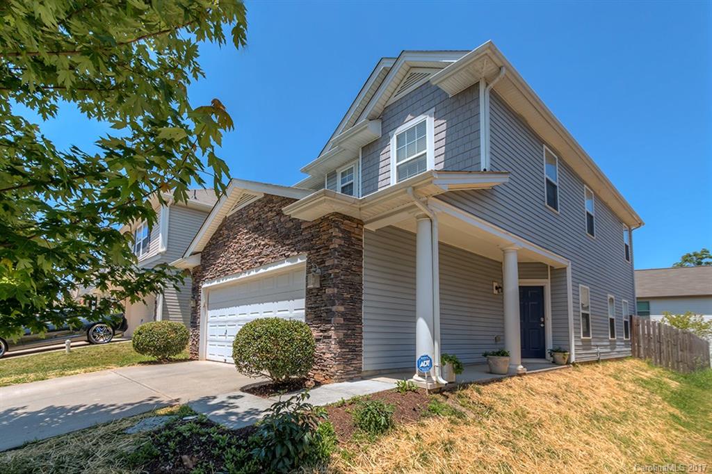 5908 Raisin Tree Lane Charlotte, NC 28215 - Photo 1 of 24 Gallery Image 1