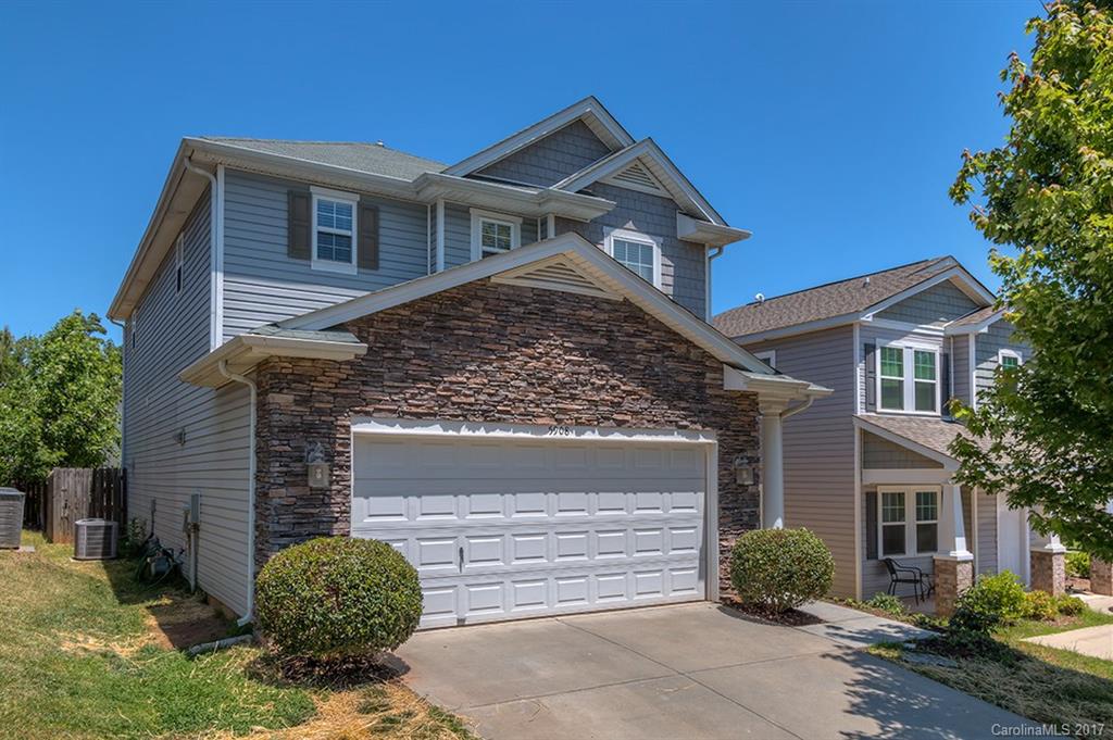 5908 Raisin Tree Lane Charlotte, NC 28215 - Photo 3 of 24 Gallery Image 3