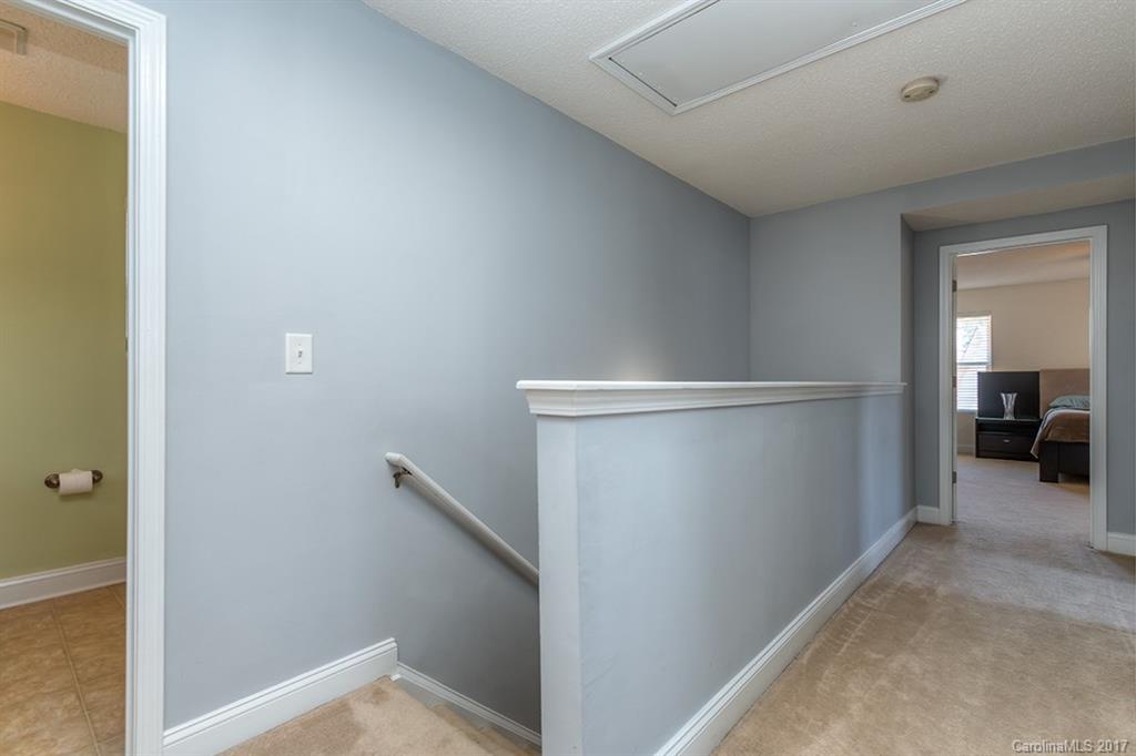 5908 Raisin Tree Lane Charlotte, NC 28215 - Photo 22 of 24 Gallery Image 22
