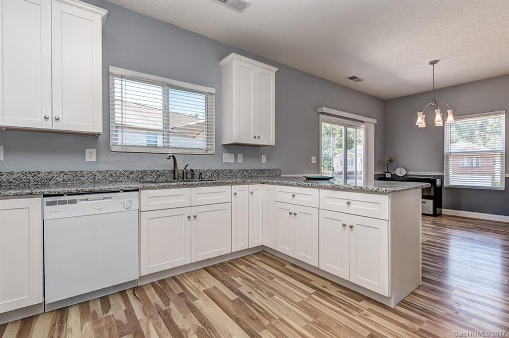 5908 Raisin Tree Lane Charlotte, NC 28215 - Photo 10 of 24 Gallery Image 10