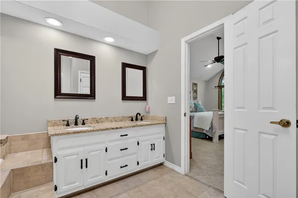 $390,000 | 1301 Bitner Drive, Pittsburg, KS 66762
