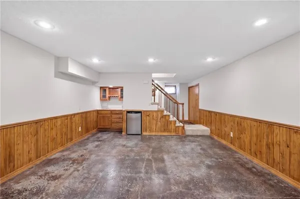 $390,000 | 1301 Bitner Drive, Pittsburg, KS 66762