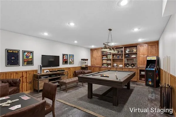 $390,000 | 1301 Bitner Drive, Pittsburg, KS 66762