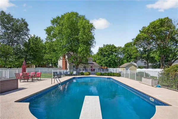 $390,000 | 1301 Bitner Drive, Pittsburg, KS 66762