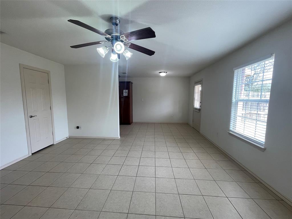907 Parkplace Ridge Princeton, TX 75407 - Photo 7 of 12
