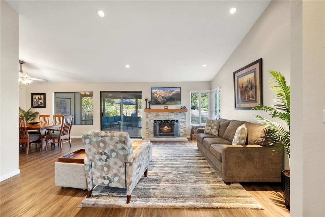 4124 Arboles Court Fallbrook, CA 92028 - Photo 6 of 54