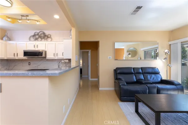$649,999 | 112 Santa Barbara Court, Lake Forest, CA 92610