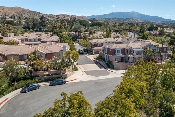 $649,999 | 112 Santa Barbara Court, Lake Forest, CA 92610
