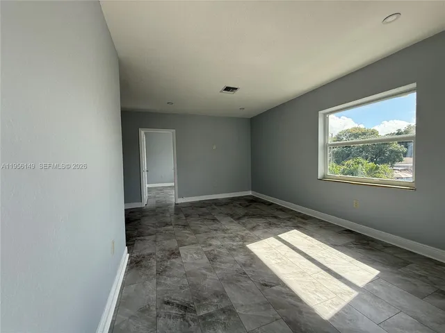 $2,600 | 2311 Northwest 15th Street, Unit B, Miami, FL 33125