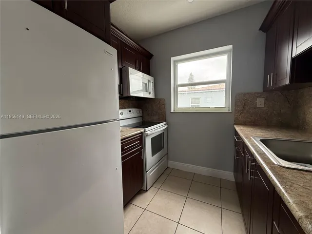 $2,600 | 2311 Northwest 15th Street, Unit B, Miami, FL 33125