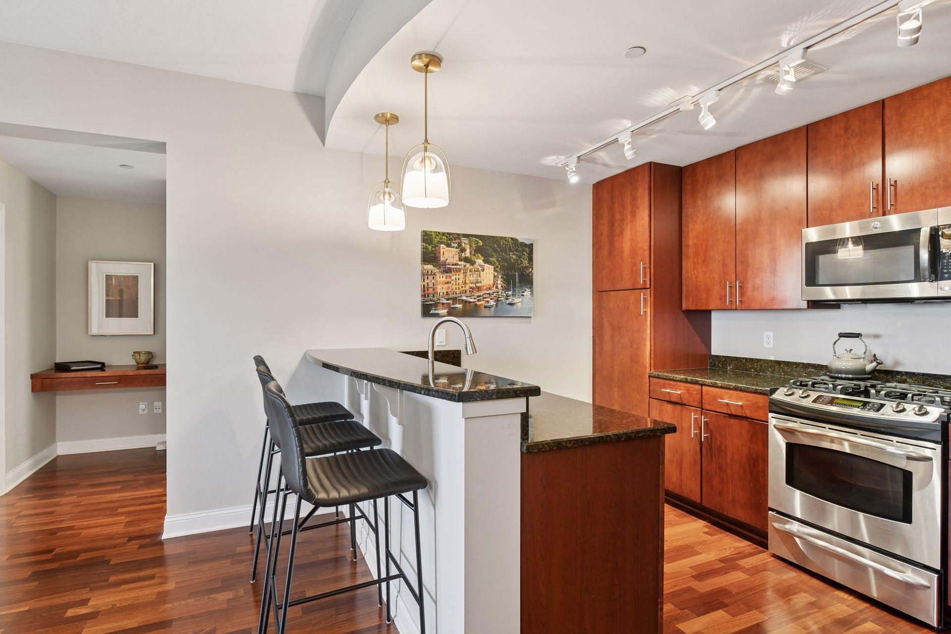 100 3rd Avenue South, Unit 2201 Minneapolis, MN 55401 - Photo 15 of 54
