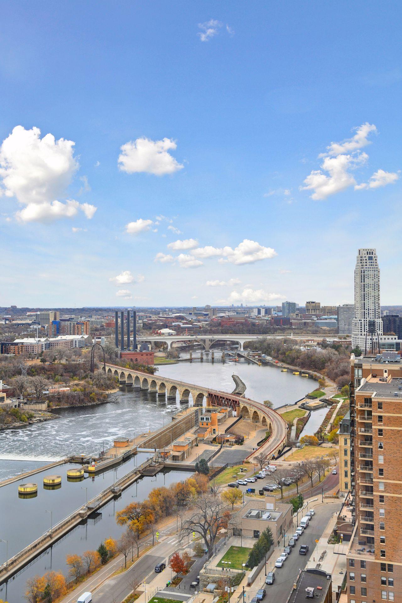 100 3rd Avenue South, Unit 2201 Minneapolis, MN 55401 - Photo 22 of 54
