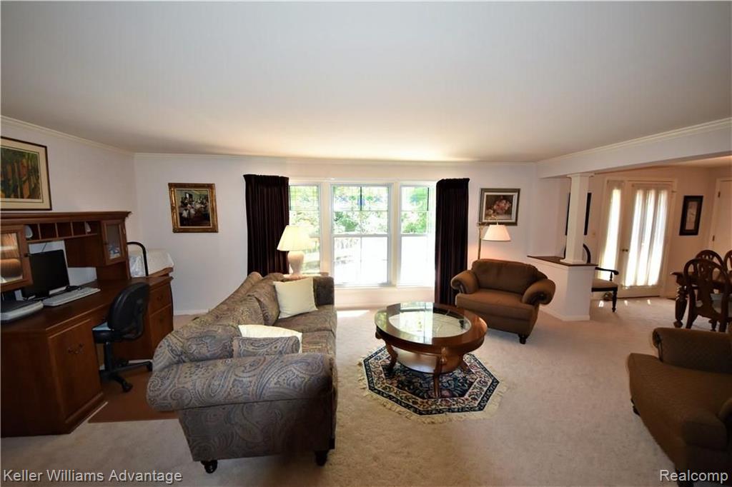29999 Barwell Road Farmington Hills, MI 48334 - Photo 13 of 43