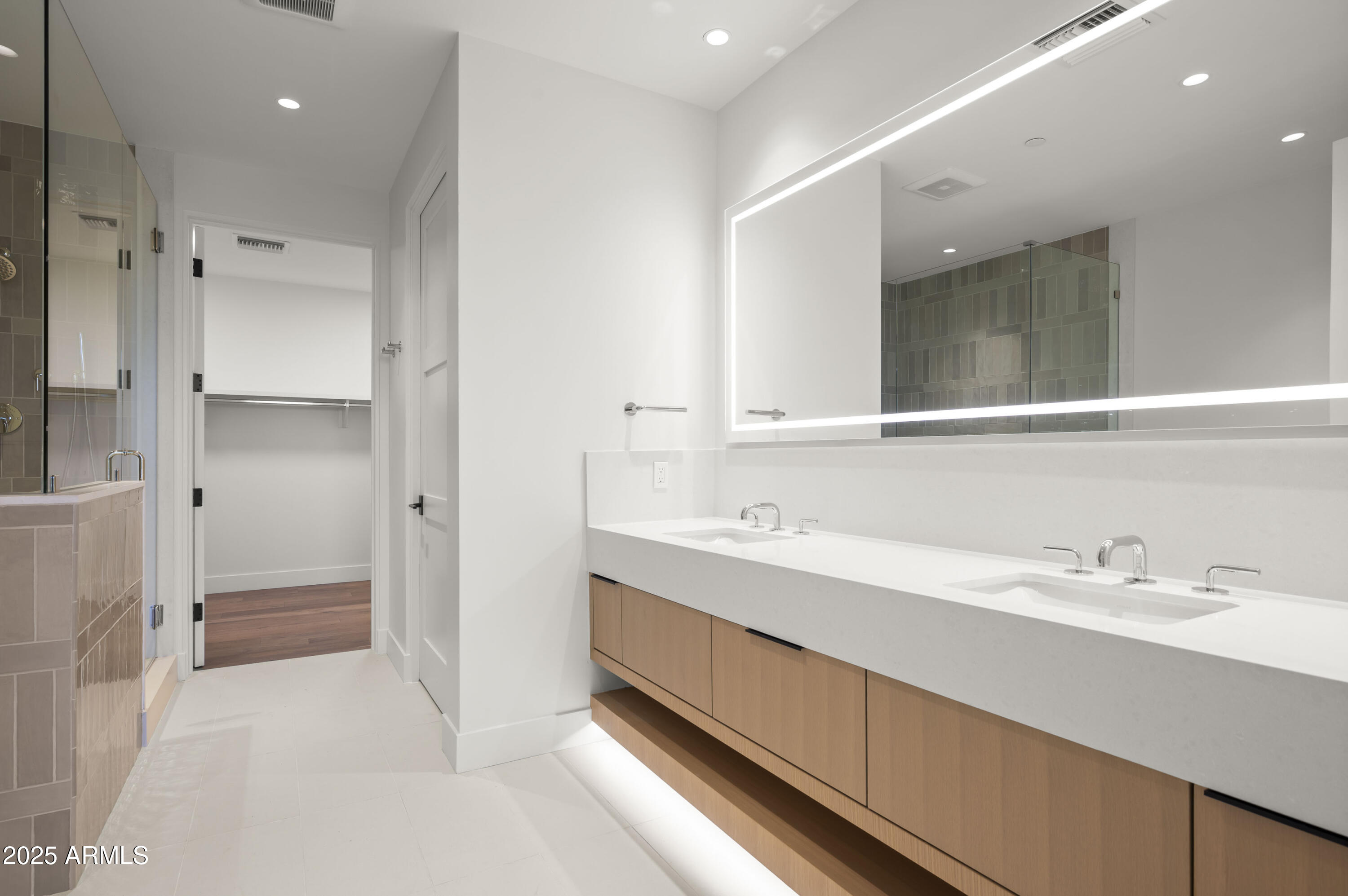 5000 East Camelback Road, Unit 210 Scottsdale, AZ 85251 - Photo 18 of 67 Ascent Phoenician Unit210-31